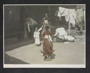 Junge Mädchen, Fotoalbum von Korea