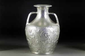 Eine viktorianische Silberreplik der Portland-Vase, 1844