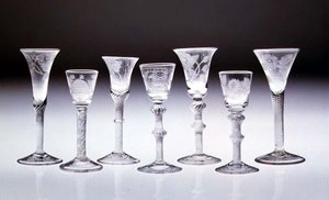 Sammlung gravierter Gläser mit opaken und Luftdrehstielen von English School