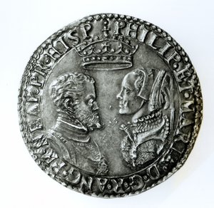 Gedenkschilling zur Hochzeit von Philipp II. von Spanien (1527-98) und Maria I. von England (1516-58) 1554 von English School