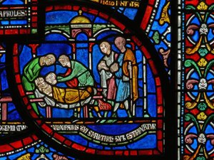 Detail aus dem Wunderfenster, das die Geschichte von Jordan Fitzeisulf darstellt