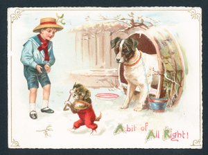 Hund, Welpe und Junge spielen im Schnee von English School
