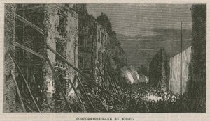 Folgen der Explosion in Clerkenwell: Corporation Lane bei Nacht von English School