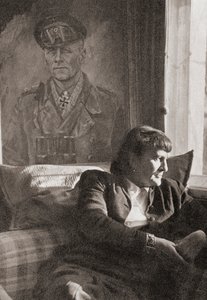 Frau Rommel von English School
