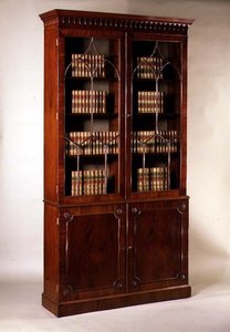 Bücherregal von George II von English School
