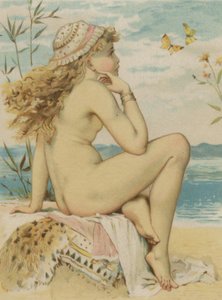 Mädchen schaut aufs Meer von English School
