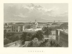 Lucknow von English School