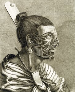 Porträt eines Maori-Mannes mit Ta Moko-Tattoos