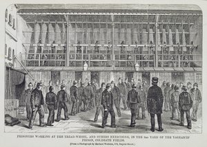Gefangene bei der Arbeit an der Tretmühle und andere beim Training im 3. Hof des Vagabundengefängnisses, Coldbath Fields, aus The Criminal Prisons of London and Scenes of Prison Life von Henry Mayhew (1812-87)