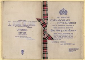 Programm der Kinematographenunterhaltung in Anwesenheit des Königs und der Königin von English School