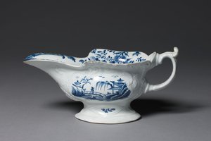 Sauciere, möglicherweise hergestellt von der Worcester Porzellanmanufaktur oder der Bristol Porzellanmanufaktur, um 1752