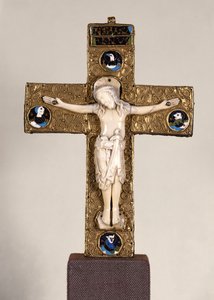 Sächsisches Kruzifix, angelsächsisch, ca. 1000 (Elfenbein und Gold) von English School