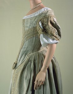 Silbergewebtes Kleid, 1660er Jahre