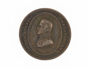 Silbermedaille zur Erinnerung an den Tod des Herzogs von Wellington, 1852 von English School