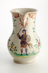 Staffordshire Krug mit Figur im Hochlandkostüm dekoriert, 1755