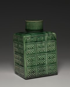 Teedose mit Deckel, Staffordshire Fabrik, um 1750-1800 von English School