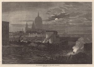 Das Blackfriars Bridge Ende des Themse-Uferdamms von English School