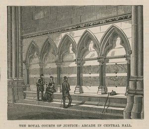 Die Royal Courts of Justice: Arkade in der Zentralhalle von English School