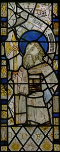 Das Ostfenster, das den heiligen Matthäus darstellt