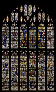 Fenster N5 mit dem Magnificat-Fenster im Nordquerhaus von English School