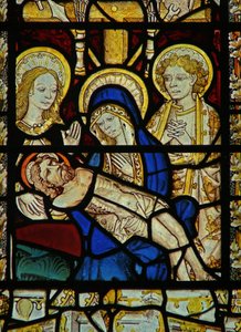 Fenster, das die Pietà darstellt