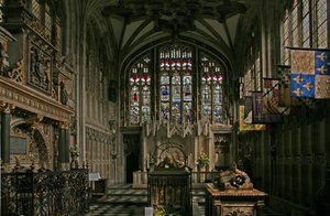 Fenster mit dem Ostfenster der Beauchamp-Kapelle von English School