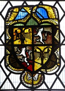 Fenster n7, Königliche Wappen
