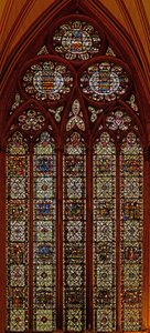 Fenster w61, Darstellung von Szenen aus dem Leben von St. Thomas Becket: auch St. Margareta, St. Nikolaus, St. Johannes der Täufer und St. Edmund von English School