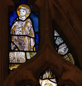 Fenster w8, Darstellung des Heiligen Peter