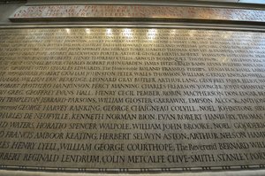 Denkmal für die Mitglieder des New College, Oxford, die im Ersten Weltkrieg ihr Leben verloren von Eric (workshop of) Gill
