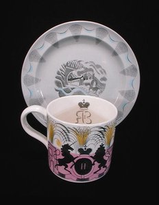 Krönungstasse und 