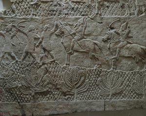 Die assyrische Armee von König Ashurbanipal im Kampf während des Feldzugs gegen Elam