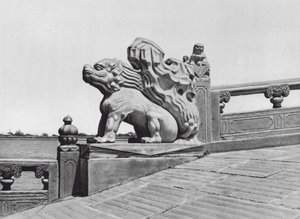 Peking, Wan shou shan, Chihli, Ende der Brücke im Sommerpalast von Ernst Boerschmann