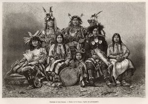 Indische Krieger und ihre Frauen (Texas). Gravur nach der Zeichnung von E. Ronjat, zur Illustration der Geschichte „La conquete blanche“, von William Hepworth Dixon, 1875, veröffentlicht in „Le tour du monde“ 1876, herausgegeben von Edouard Charton, Hachet von Etienne Antoine Eugene Ronjat