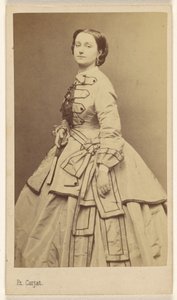 Stehende Frau