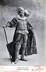 Constant Coquelin alias Coquelin aîné (1841 - 1909) im Kostüm von Cyrano de Bergerac (Foto) von Etienne Neurdein