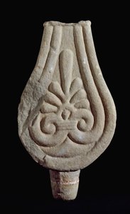 Etruskische Zivilisation: Stele von Fiesole aus Sandstein aus Sesto Fiorentino Italien. 550-500 v. Chr. Florenz, Archäologisches Museum