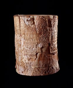 Etruskische Zivilisation: Elfenbein-Ciborium aus dem Grab von Pania in Chiusi, Italien - 7. Jahrhundert v. Chr.