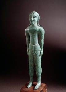 Etruskische Zivilisation: „Kouros“ Bronzeskulptur, aus Castello bei Florenz, Italien, 550 v. Chr., Dim 15 cm von Etruscan
