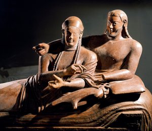 Etruskische Kunst: Sarkophag der Eheleute, Terrakotta-Skulpturengruppe eines Paares auf dem Totenbett (Detail), aus Cerveteri, Italien. 525-500 v. Chr. Paris, Louvre von Etruscan Etruscan