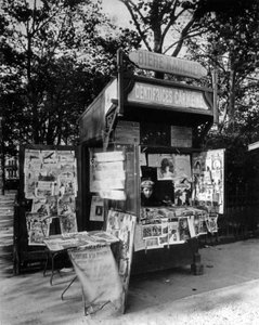 Kiosk in Paris, ca. 1910