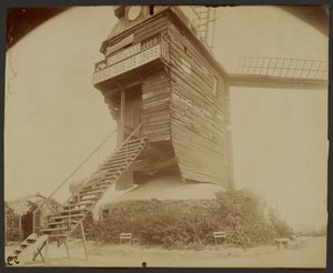 Montmartre, Moulin de la Galette, Rue Lepic von Eugène Atget