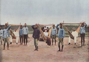 Die Hängemattenmacher in Dahomey von European Photographer