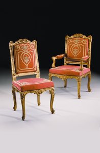 Stühle aus einem Set von vierzehn, möglicherweise französisch, im Régence-Stil von European School