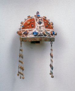 Krone von Costanza, aufbewahrt in der Tesoro-Kapelle, Kathedrale von Palermo (Metall, Emaille, Perlen & Juwelen) von European School
