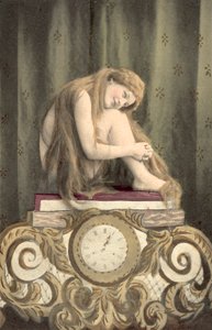 Porträt eines Mädchens über einer Uhr