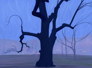 Großer blauer Baum allein im Feld im nebligen Morgengrauen von Evan Sklar