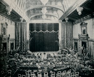Der Waterloo-Saal, Windsor Castle, als Theater für die Staatsspiele von 1891 eingerichtet, ca. 1891, 1901