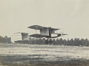 [Frühes Flugzeugprototyp]