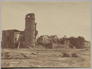 Die Residenz, aufgenommen von der Redan-Batterie von Felice A. Beato